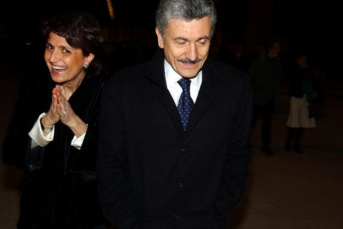  Με τη σύζυγο του Linda Giuva, «αρχειοθέτη» της Στοάς P2 του Licio Gelli