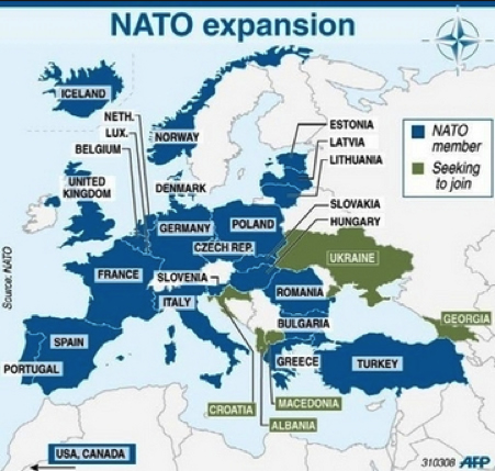 η πορεία επέκτασης του ΝΑΤΟ  με τις χώρες μέλη και τις χώρες που ετοιμάζονται να ενταχθούν...