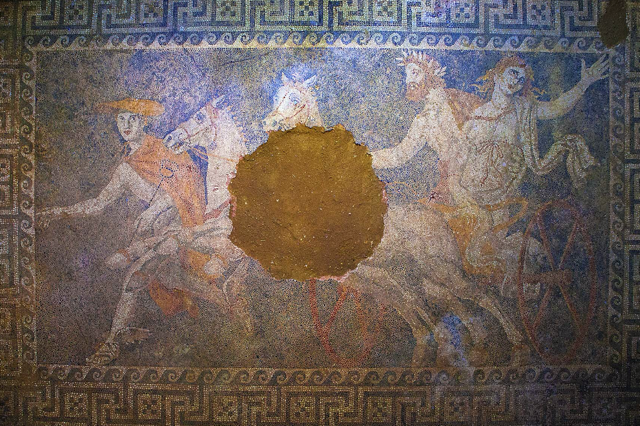 Ψηφιδωτό-ολόκληρο