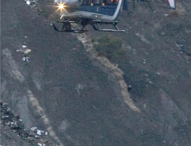 France_Plane_Crash_JPEG_0580a.limghandler