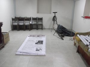 Προετοιμασίες και εργασίες σε αίθουσα στο εσωτερικό του κτιρίου του Μουσείου.
