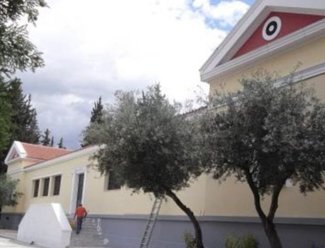 ΚΕΝΤΡΙΚΗ – ΜΟΥΣΕΙΟ ΕΘΝΙΚΗΣ ΑΝΤΙΣΤΑΣΗ – ΚΑΙΣΑΡΙΑΝΗ
