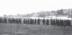 Κράλιεβο. Οκτώβρης 1941. Οι όμηροι του Κράλιεβο οδηγούνται στο τόπο της εκτέλεσης