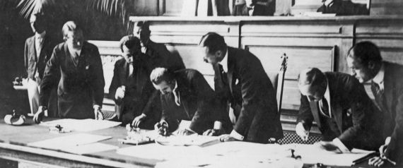 Signing Of The Treaty Of Lausanne In 1924