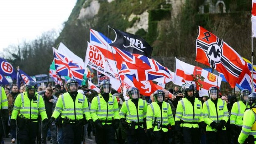 237844-dover-immigration-protest