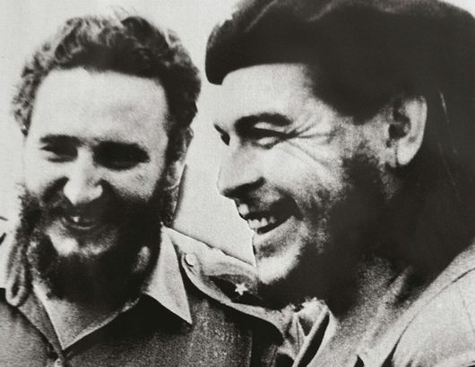 Ernesto-Che-Guevara-and-Fidel-Castro