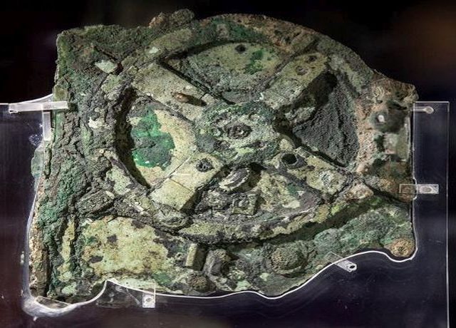 Antikythera_Mechanism