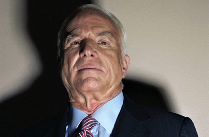 john-mccain-lord-of-the-tarp-759×500