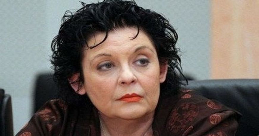 LIANA KANELH