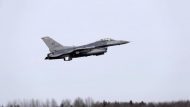 f16