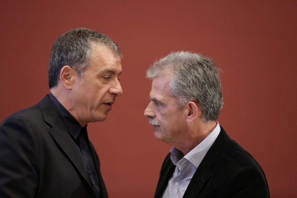 theodorakis_danellis_aftodioikisi