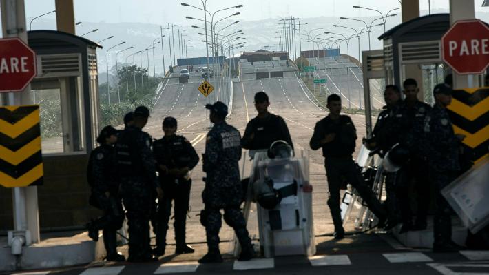 venezuela-political-crisis-02