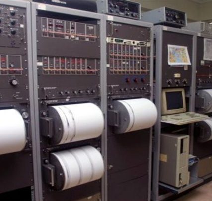 w05-102935w1562637seismos