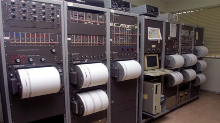 w05-102935w1562637seismos