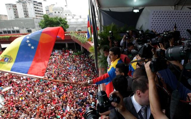 venez_maduro_demonstration