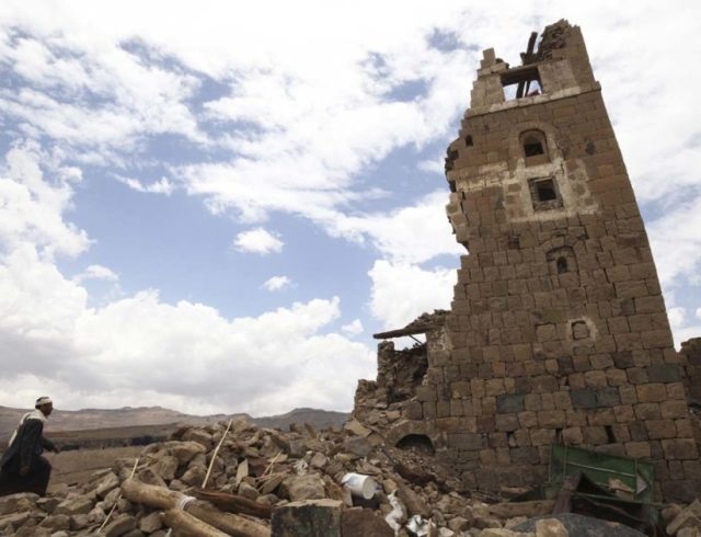 yemen_bombed_building_rtr_img-1440×756