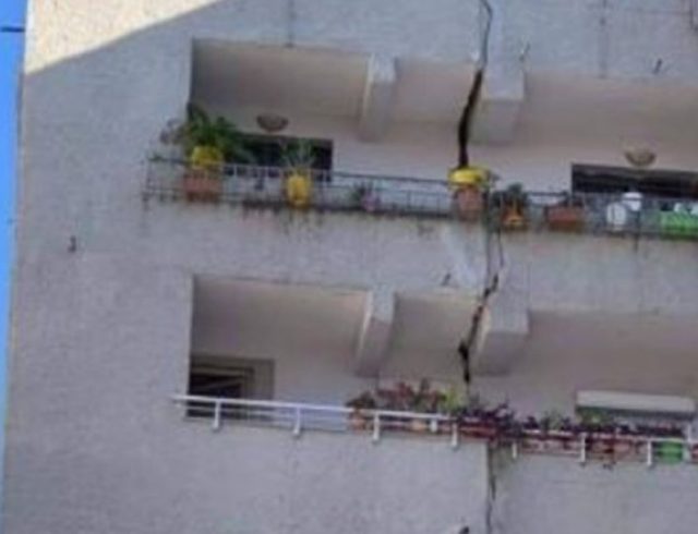 seismos-albania