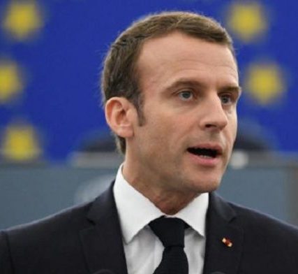 macron-1-696×392
