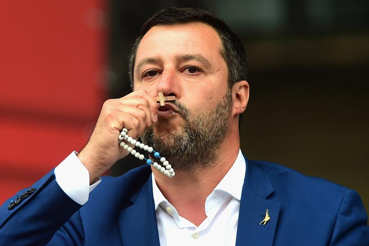 salvini-rozary