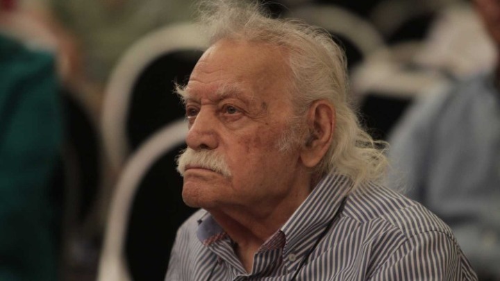 GLEZOS A
