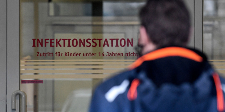 koronoios-germania-infektionsstation
