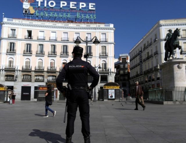 spain-koronoios-14032020-ap