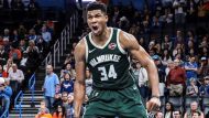 652f1bd3-giannis_celebrates-625×375