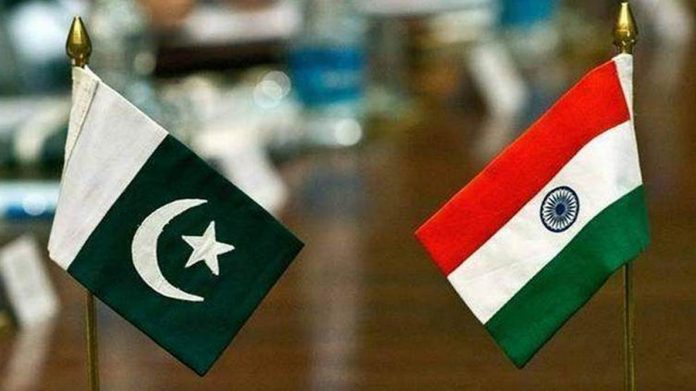 india-pak-flag-759-696×391