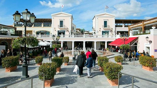 mcarthurglen_07