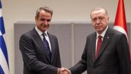 mitsotakis-erdogan-xeirapsia-simaies