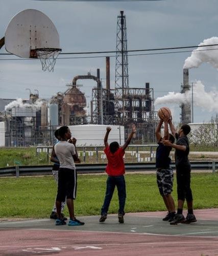 fossil-fuel-industry-police-black-communities