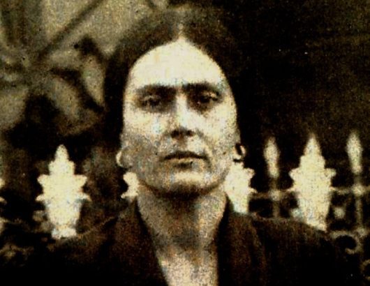 Αγγέλα Παπάζογλου
