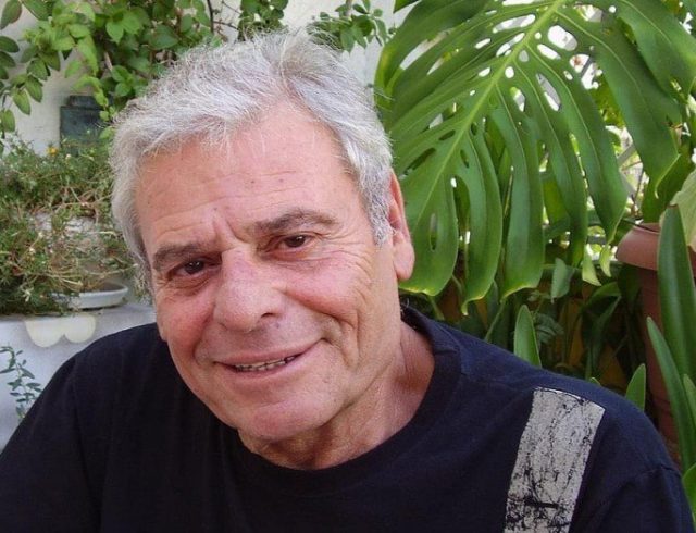 Γιάννης Ροζάκης