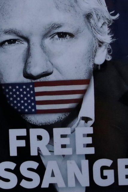 assange-protester-ap-img