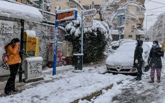 ΧΙΟΝΙΑΣ ΜΗΔΕΙΑ ΣΤΑΣΗ ΛΕΩΦΟΡΕΙΟ