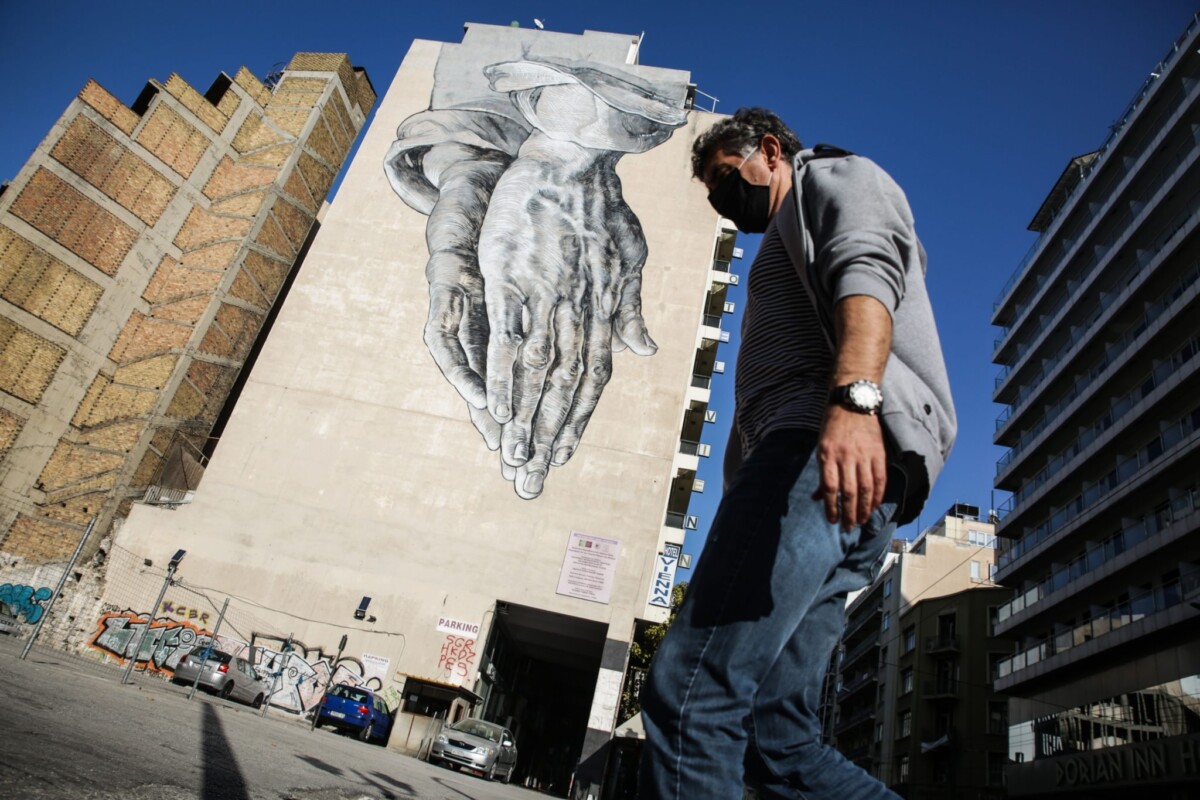 2019-nCoV; coronavirus; COVID-19; curfew; lockdown; movement restrictions; pandemic; Syntagma square; virus; Κορωναϊός; Πλατεία Συντάγματος; απαγόρευση κυκλοφορίας; δεύτερη φάση; ιός; καραντίνα; κοροναϊός; κορονοϊός; κορωνοϊός; πανδημία; σύνταγμα; street scenes; εικόνες δρόμου; άδειο; άδειοι δρόμοι; empty roads; empty city; empty; μάσκα; μάσκες; face masks;