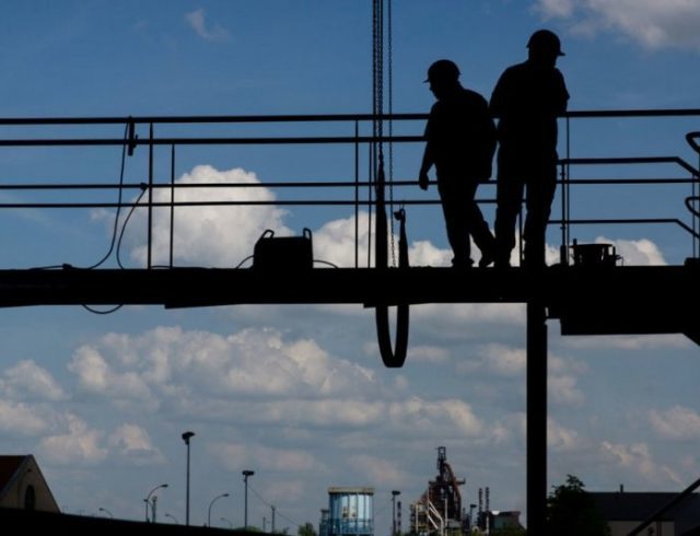 construction-worker-2-1024×683