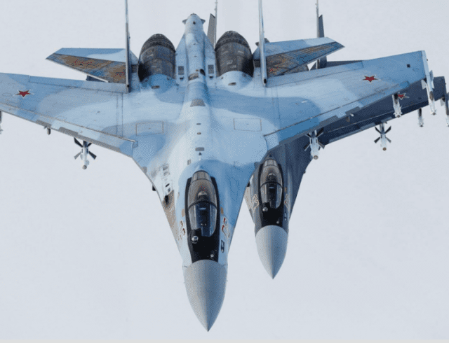 fff0f7a4-su-35-russia-fighter-1024×580
