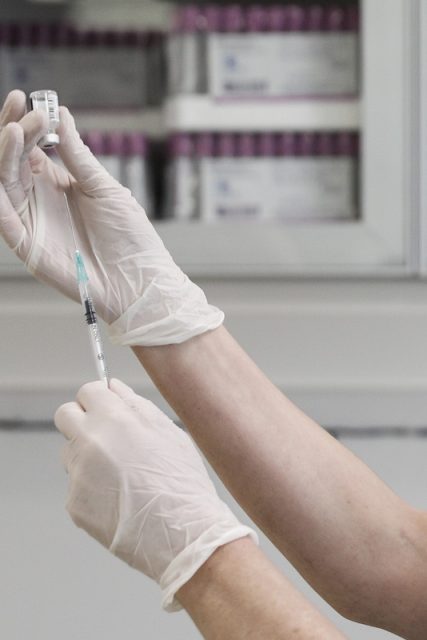 Athens; Evangelismos; Healthcare; Vassilis Kikilias; coronavirus; covid-19; hospital; nurse; pandemic; vaccination; virus; Αθήνα; Βασίλης Κικίλιας; Εμβόλιο; Ευαγγελισμός; Υγεία; Υπουργός Υγείας; εμβολιασμοί; εμβολιασμός; εμβολιαστικό πρόγραμμα; ιός; κορονοϊός; κορωνοϊός; νοσηλευτής; νοσηλεύτρια; νοσοκομείο; πανδημία;