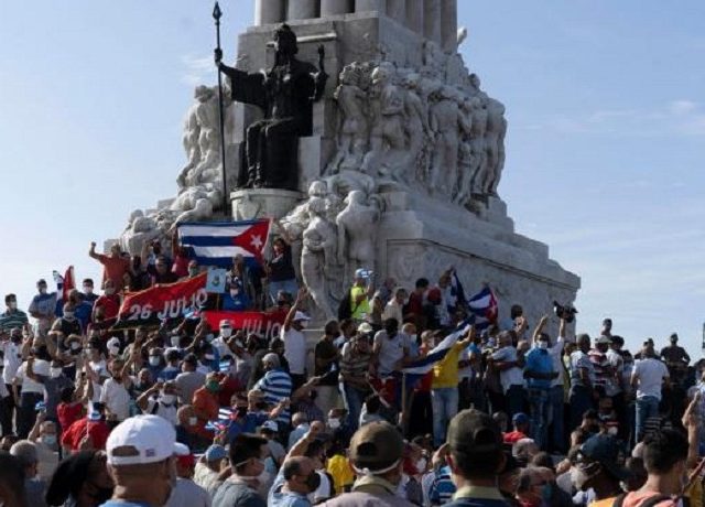 correction-cuba-protest