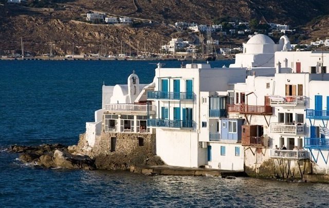 mikonos