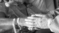 patient-doctor-los-angeles-covid-360×240