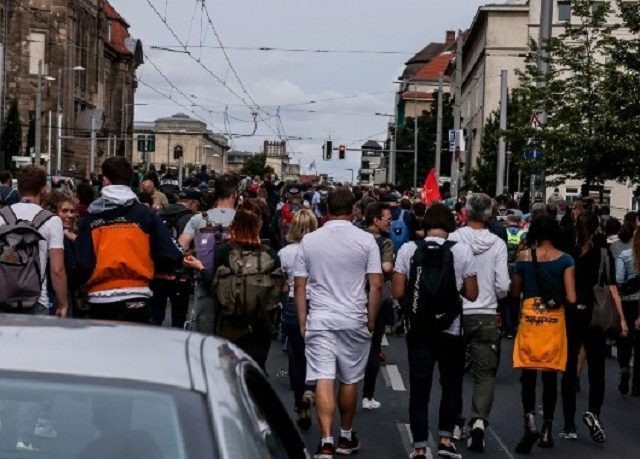 w28-185827Berlinprotests24622634