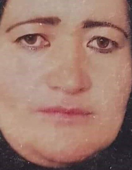 _120403987_negar