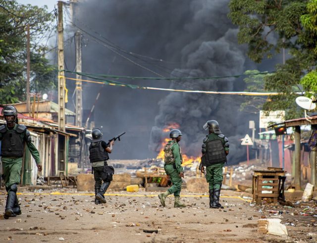 Guinea-apopeira praxikopimatos