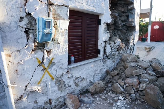 ΣΕΙΣΜΟΣ 5,8 ΡΙΧΤΕΡ ΣΤΟ ΗΡΑΚΛΕΙΟ ΚΡΗΤΗΣ / ΚΟΣΜΟΣ ΣΤΟ ΚΕΝΤΡΟ ΤΟΥ ΗΡΑΚΛΕΙΟΥ(EUROKINISSI/ΣΤΕΦΑΝΟΣ ΡΑΠΑΝΗΣ)
