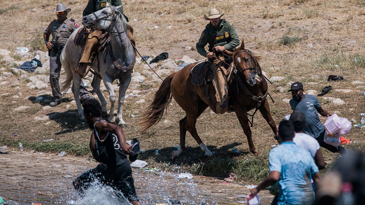 mexico-border-migrant-camp-04