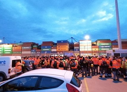 cosco-sygkentrosi-2