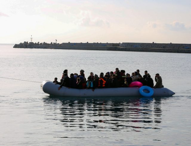 lesvos-lemvos-prosfyges-metanastes-intime