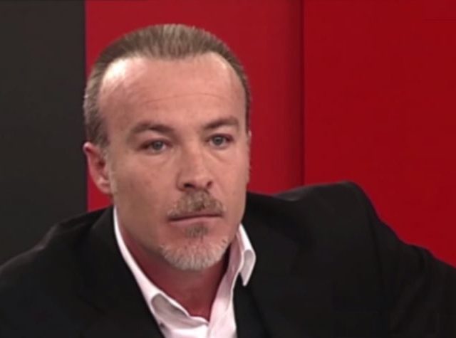nikos-mpogiopoulos-fwto-1